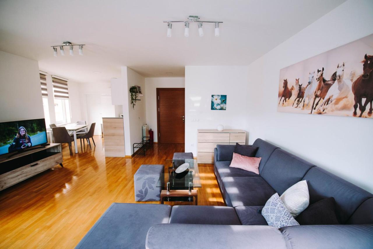 Apartman Oaza Μπάνια Λούκα Εξωτερικό φωτογραφία